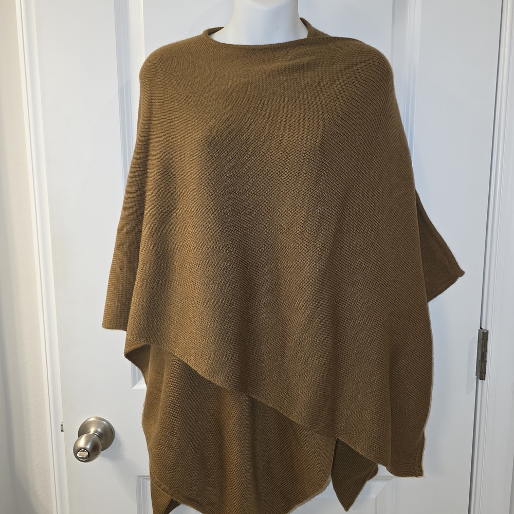 Elegant Brown Women's Sweater